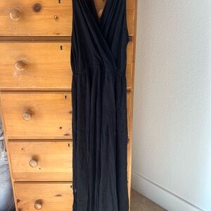 Elegant Black Maxi Dress